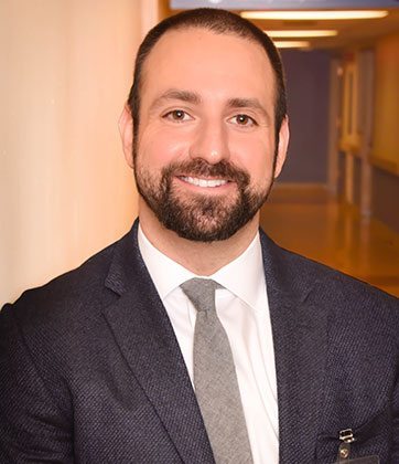 Commonwealth Nephrology Associates - Dr. Joshua Hundert 